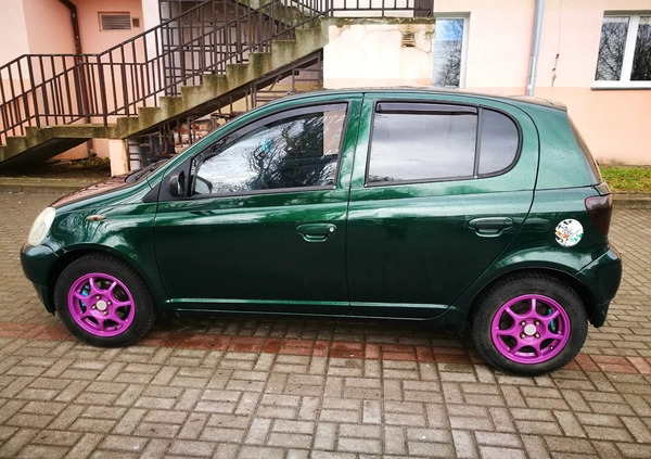 Toyota Yaris cena 5000 przebieg: 222142, rok produkcji 2000 z Olsztyn małe 37